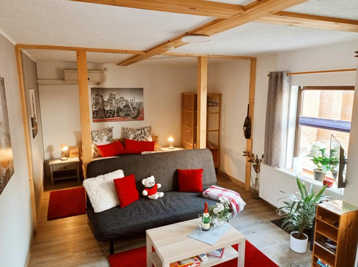 Ferienwohnung Am Markt Tangermuende Luaran gambar