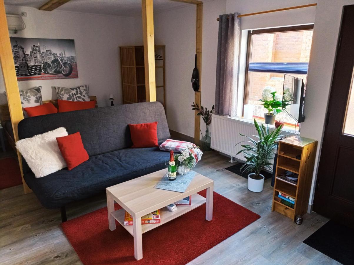 Ferienwohnung Am Markt Tangermuende Luaran gambar